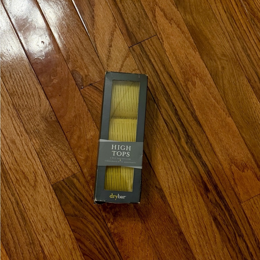 Drybar High Tops Self-Grip Rollers